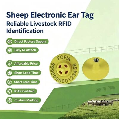 Étiquettes d'oreille électroniques pour animaux TPU ET957 134,2 kHz pour porcs bovins moutons de 10 cm90.3 mm