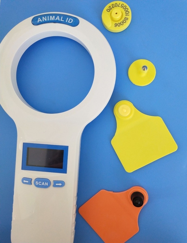 Scanner à puce RFID certifié CE et ROHS pour l'identification des animaux avec plusieurs langues